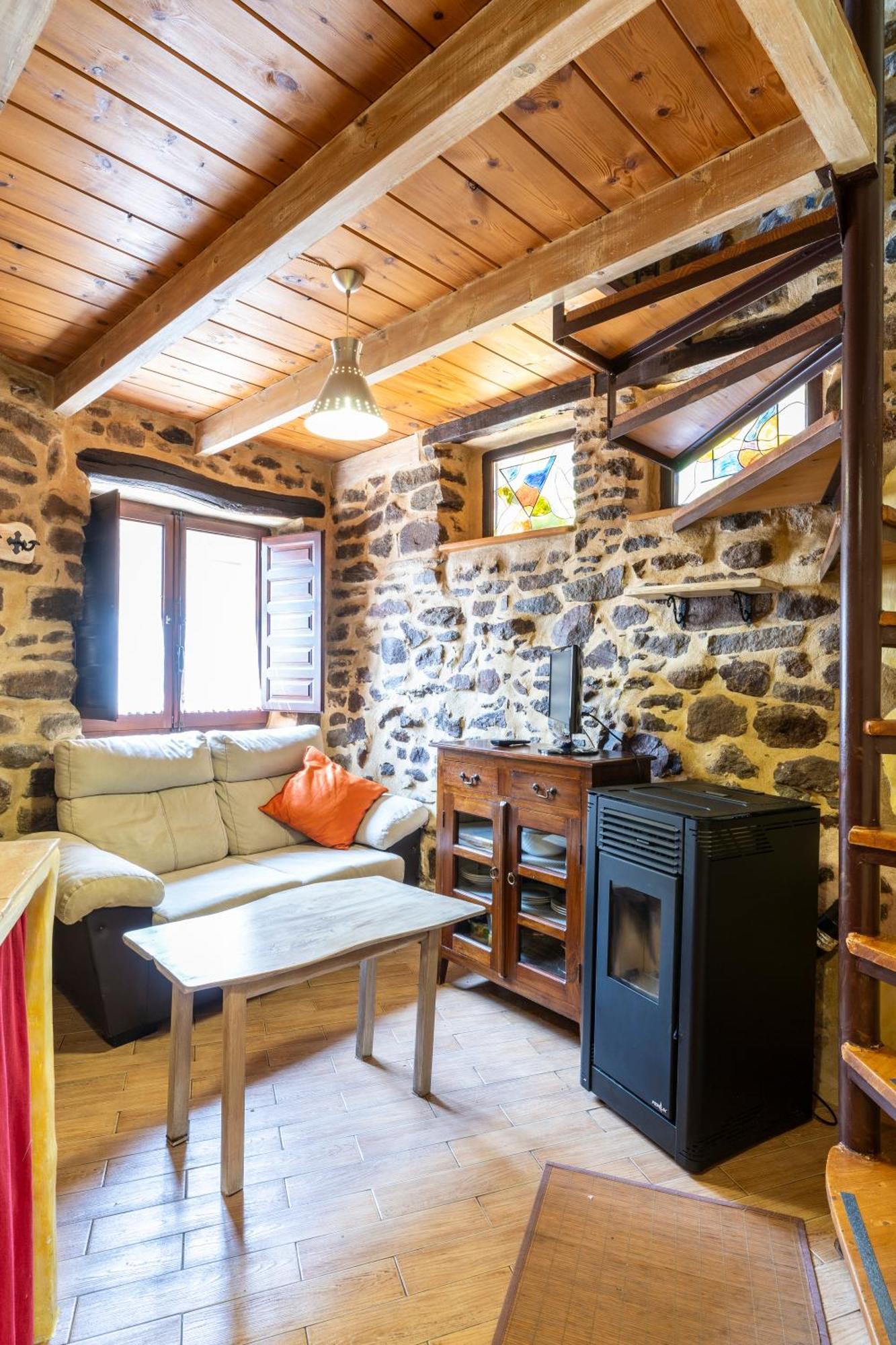 Casa De Turismo Rural Sardom2 Bembibre  Eksteriør bilde