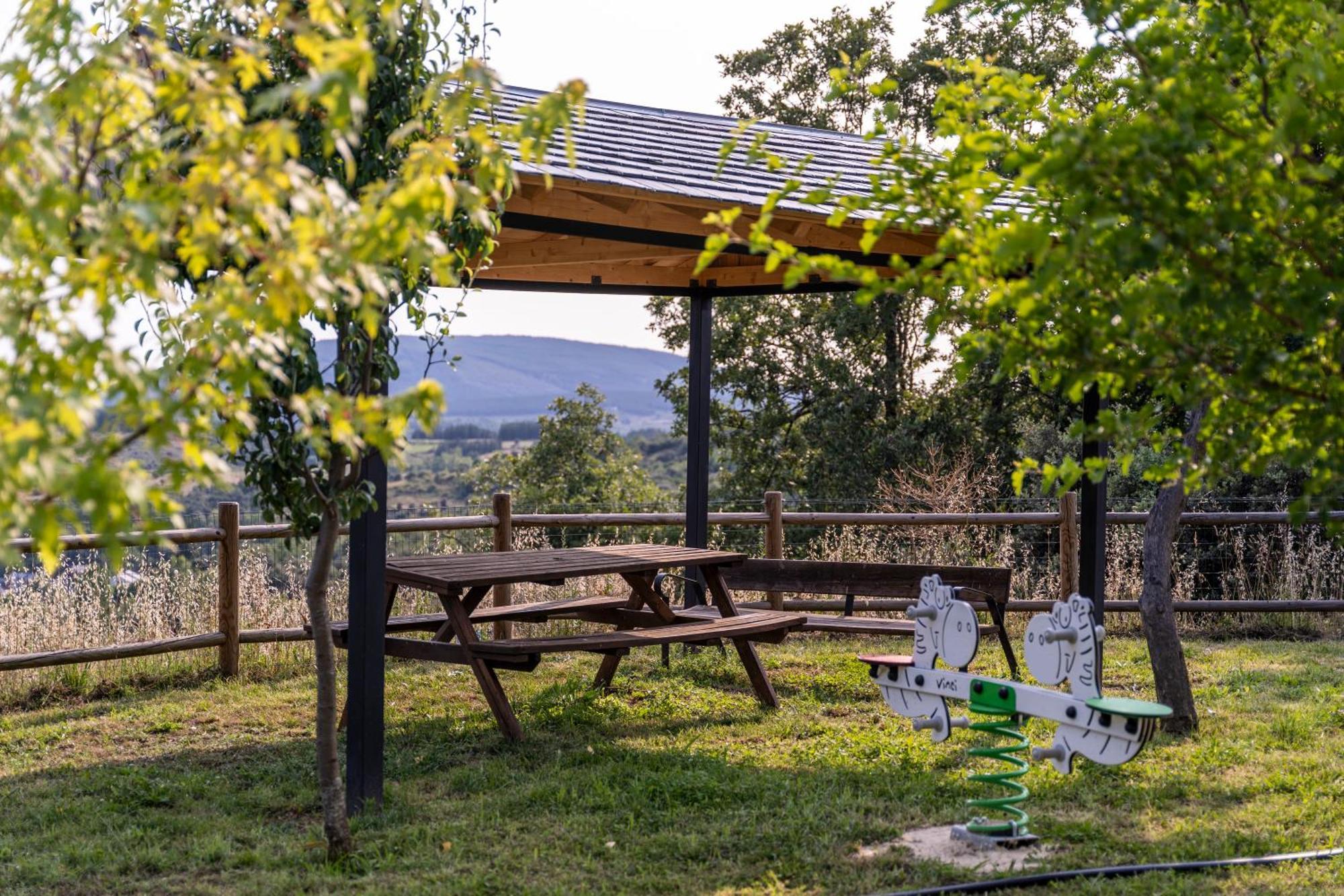 Casa De Turismo Rural Sardom2 Bembibre  Eksteriør bilde